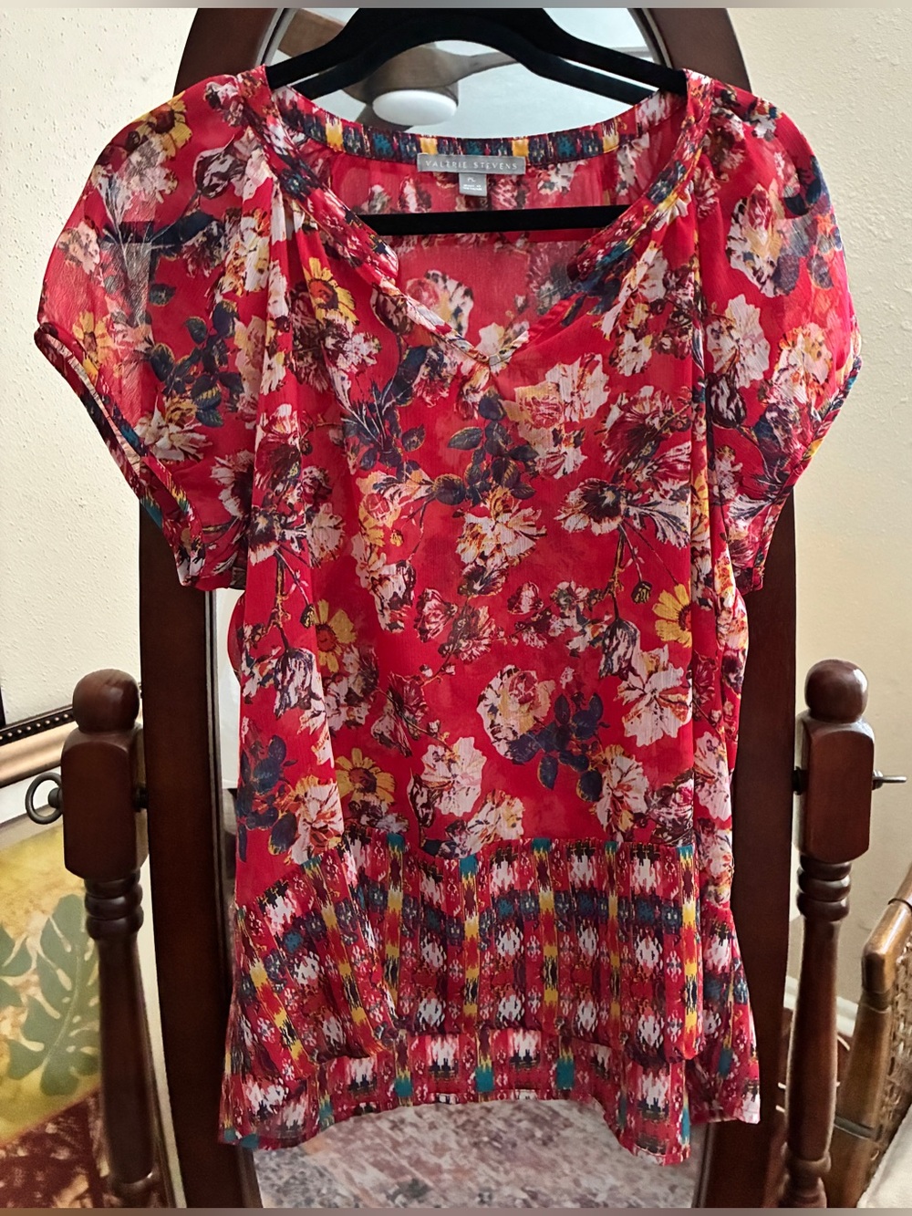 VGC Fall Floral Sheer Light Red Multicolor Short Sleeve Blouse, Petite Large